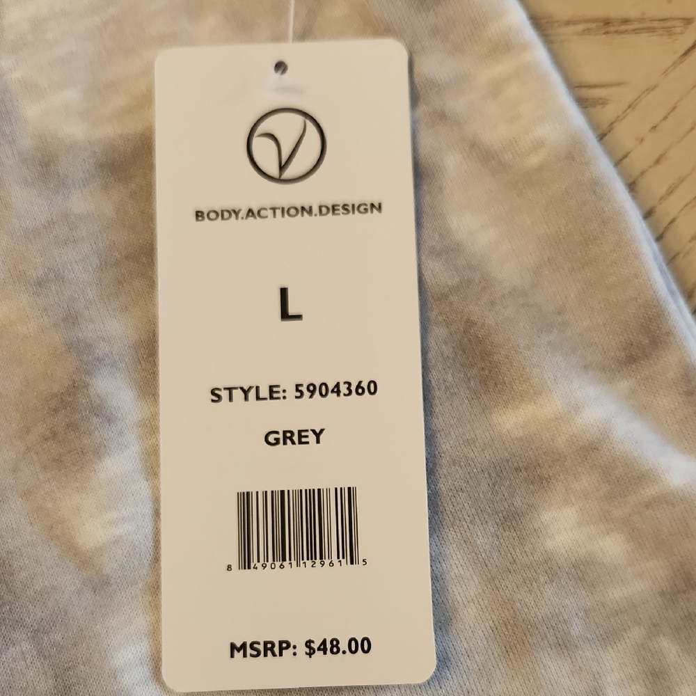VOGO Athletica Gray Tie-Dye Fleece Lined Sweatshirt Womens NEW - Picture 3 of 6